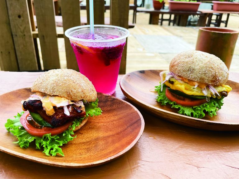 憩家　たけかんむり